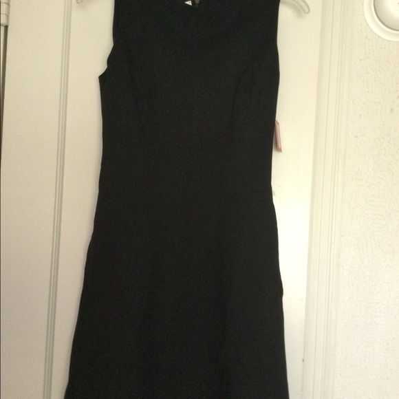 Spanx black fit and flare dress - Picture 4 of 12